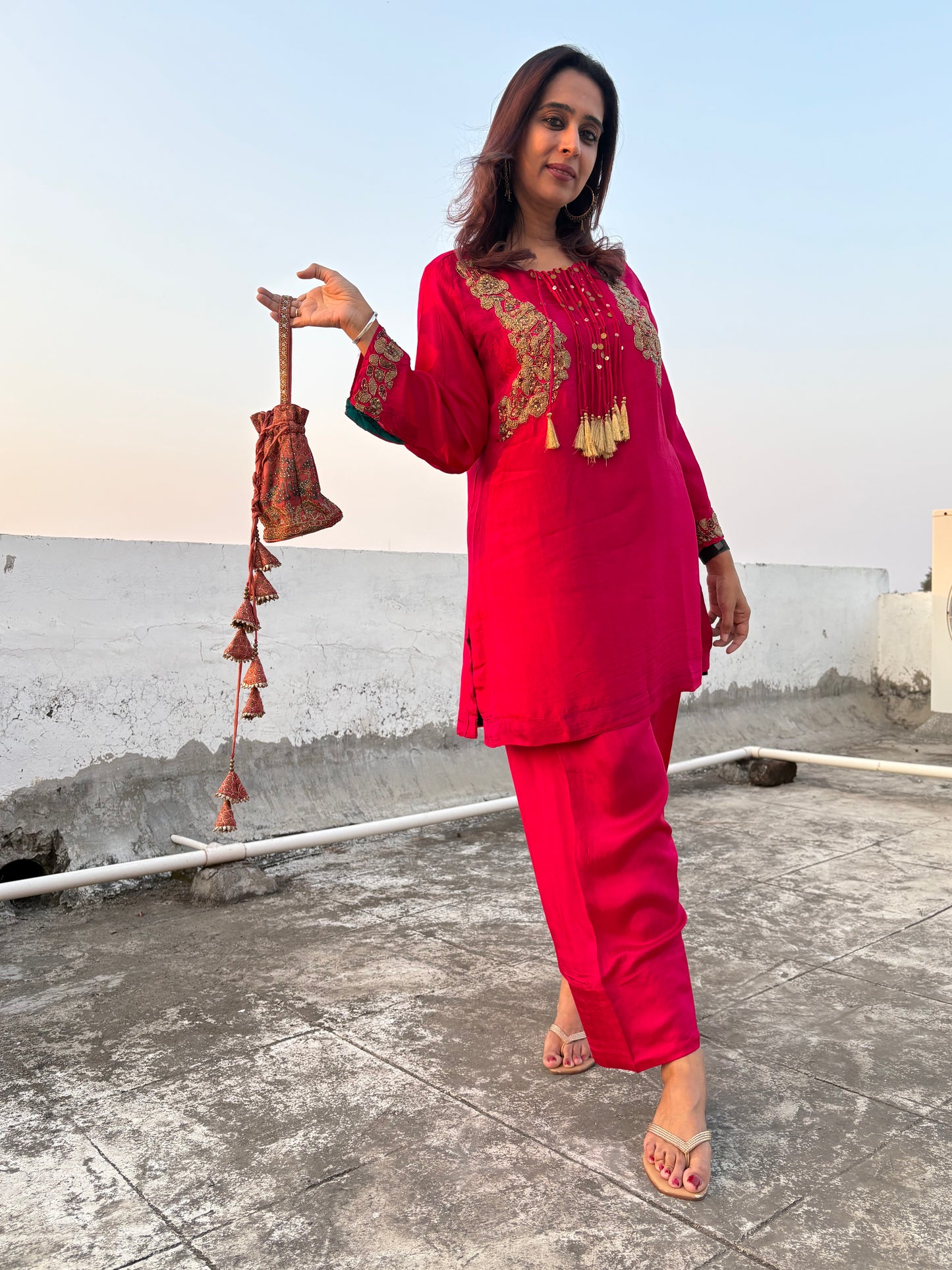 Fuchsia Pink Elegance – Pure Crepe Salwar Suit