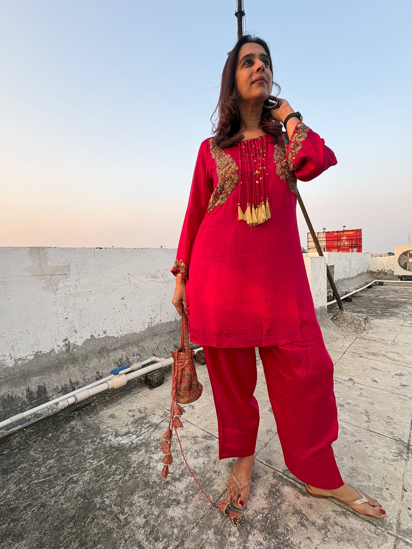 Fuchsia Pink Elegance – Pure Crepe Salwar Suit